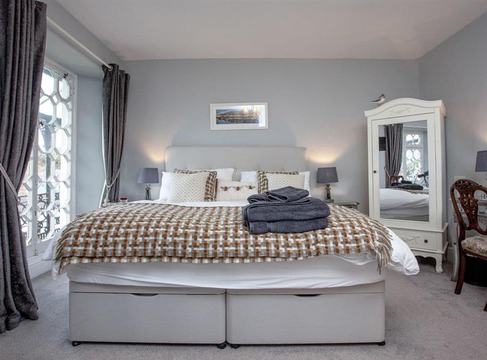 Master bedroom at Ranscombe House in Brixham, Devon