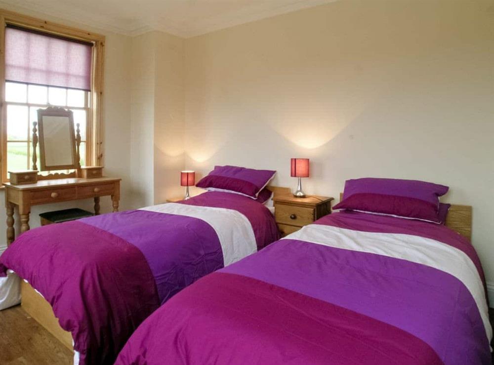Twin bedroom (photo 3) at Rascal Wood in Holme-on-Spalding Moor, near Market Weighton, East Riding of Yorkshire