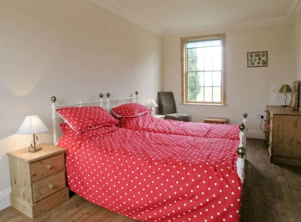 Twin bedroom at Rascal Wood in Holme-on-Spalding Moor, near Market Weighton, East Riding of Yorkshire
