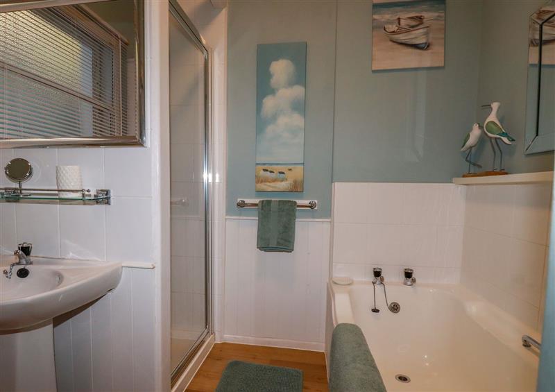 Bathroom (photo 2) at Raven Cottage, Downderry