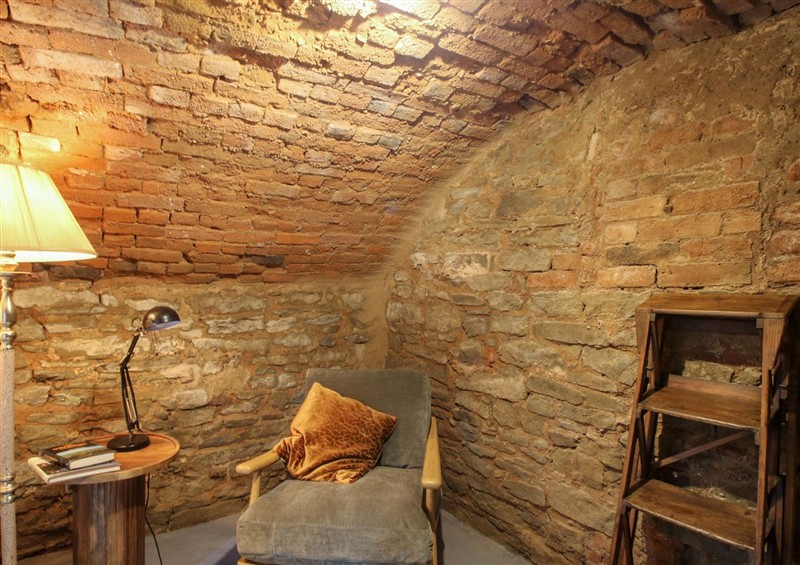 The living room (photo 2) at Raven Lane Retreat, Ludlow