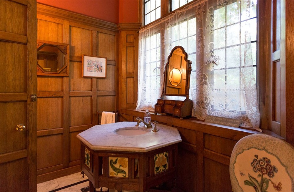 Ravenclaw Hall (photo 52) at Ravenclaw Hall in Etchingham, East Sussex