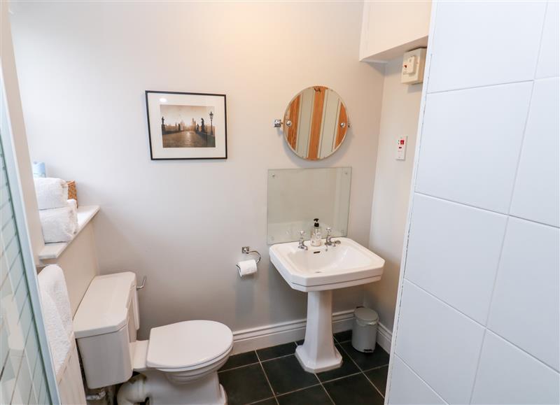 The bathroom (photo 2) at Ravenside, Humshaugh
