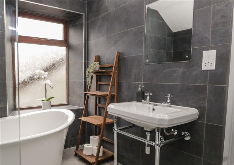 Bathroom (photo 2) at Raybarrow, Windermere