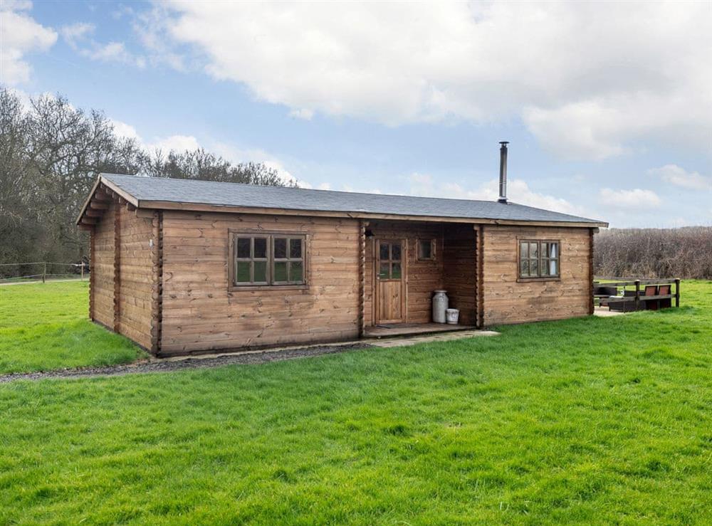 Attractive timber-built holiday home at Dukes Wood, 