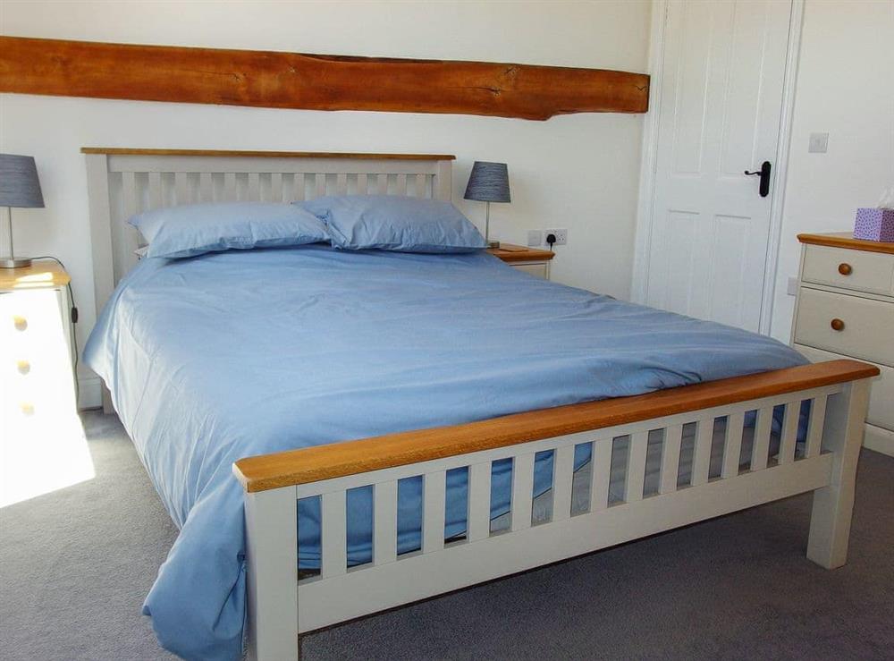 Relaxing double bedroom at Red Barn Cottage in Kettleburgh, near Framlingham, Suffolk