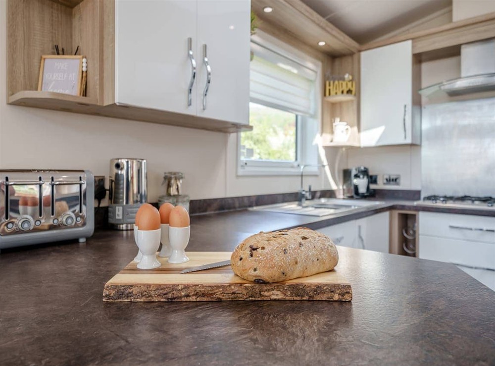 Open plan living space (photo 6) at Red Robin in Cheddar, Somerset