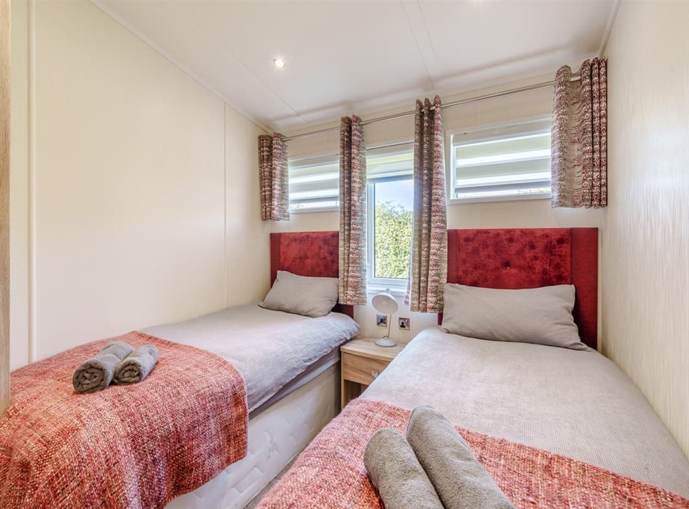 Twin bedroom at Red Robin in Cheddar, Somerset