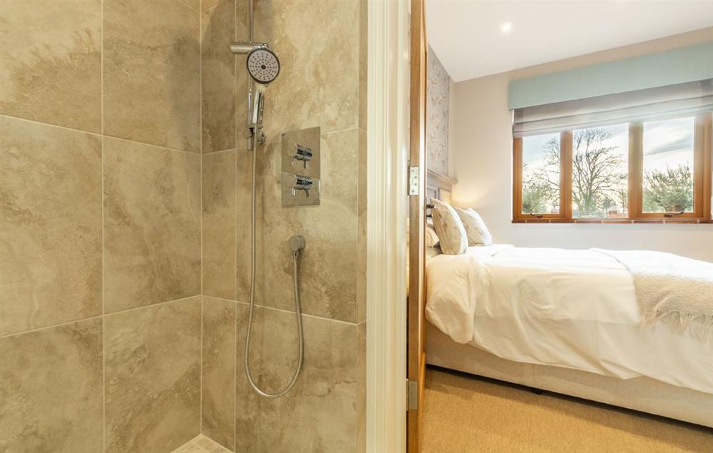 En-suite shower room with luxury walk-in shower at Red Stag Lodge, Little Massingham