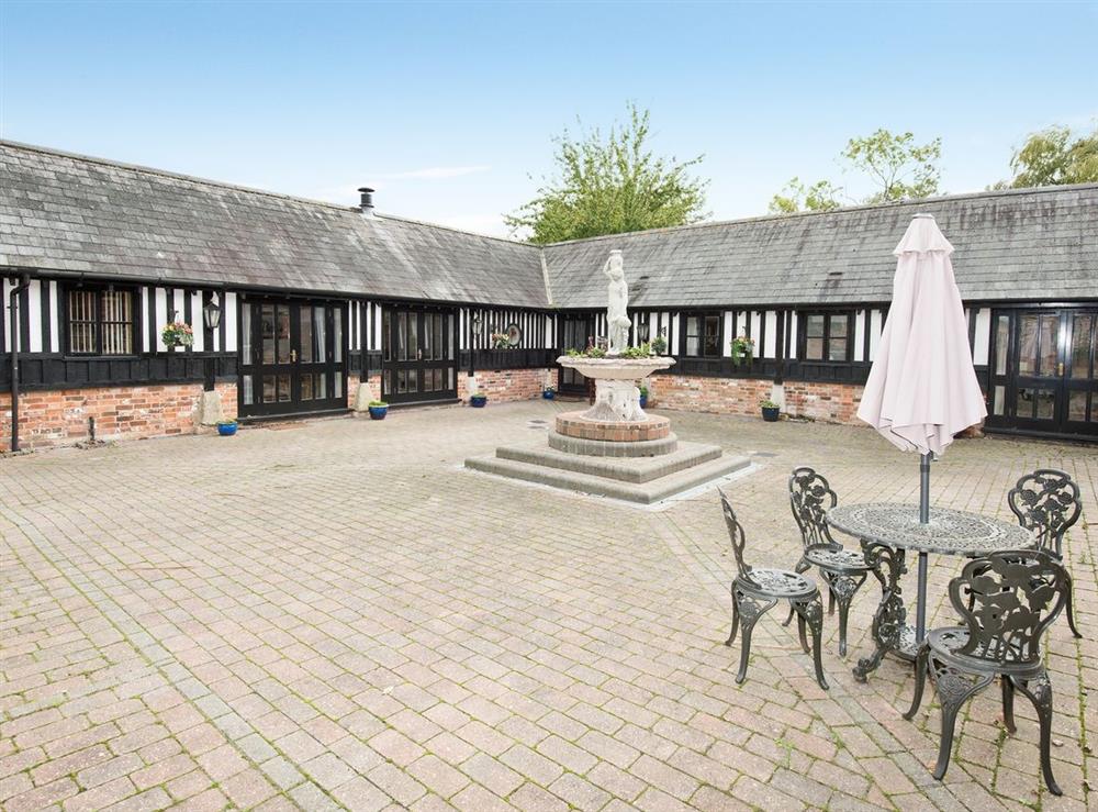 Redbridge Farm Redbridge Stable Cottage in Lytchett Matravers, near