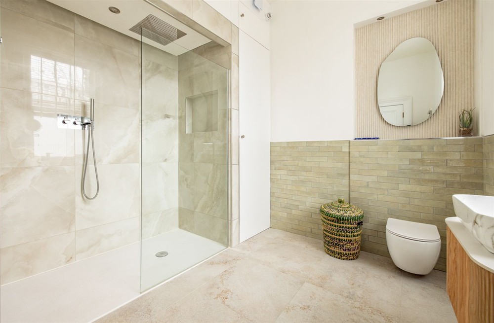 Redcliffe Apartment (photo 10) at Redcliffe Apartment in London, London