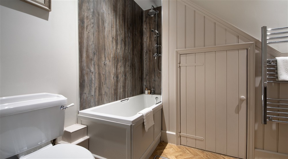 The bathroom at Redhurst in Nr Ashbourne, Derbyshire