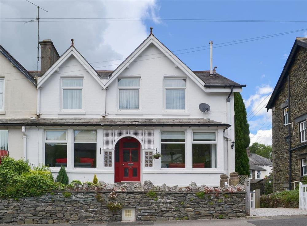 Spacious double-fronted Lakeland holiday home at Redruth in Bowness-on-Windermere, Cumbria