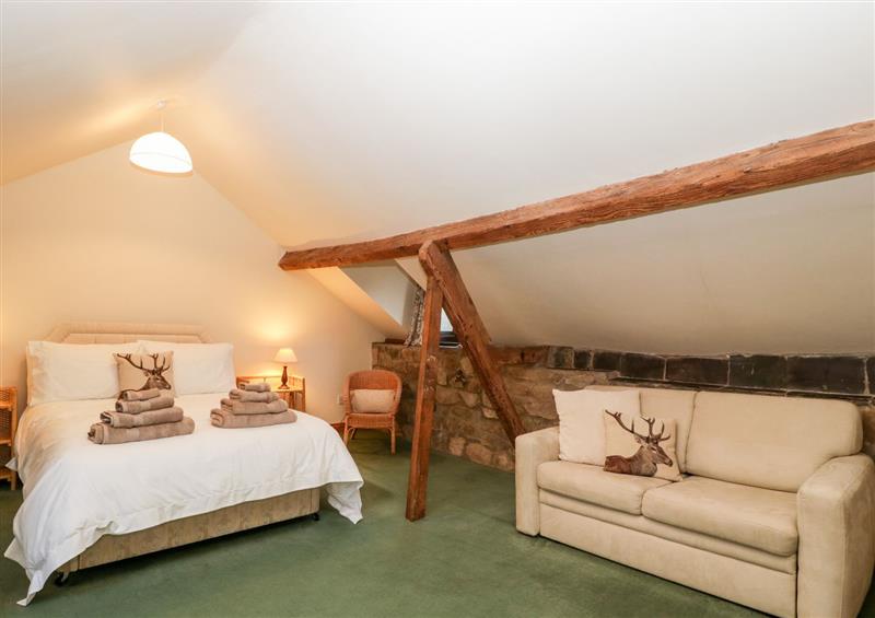This is a bedroom (photo 3) at Redstart Cottage, Kingsland near Yarpole