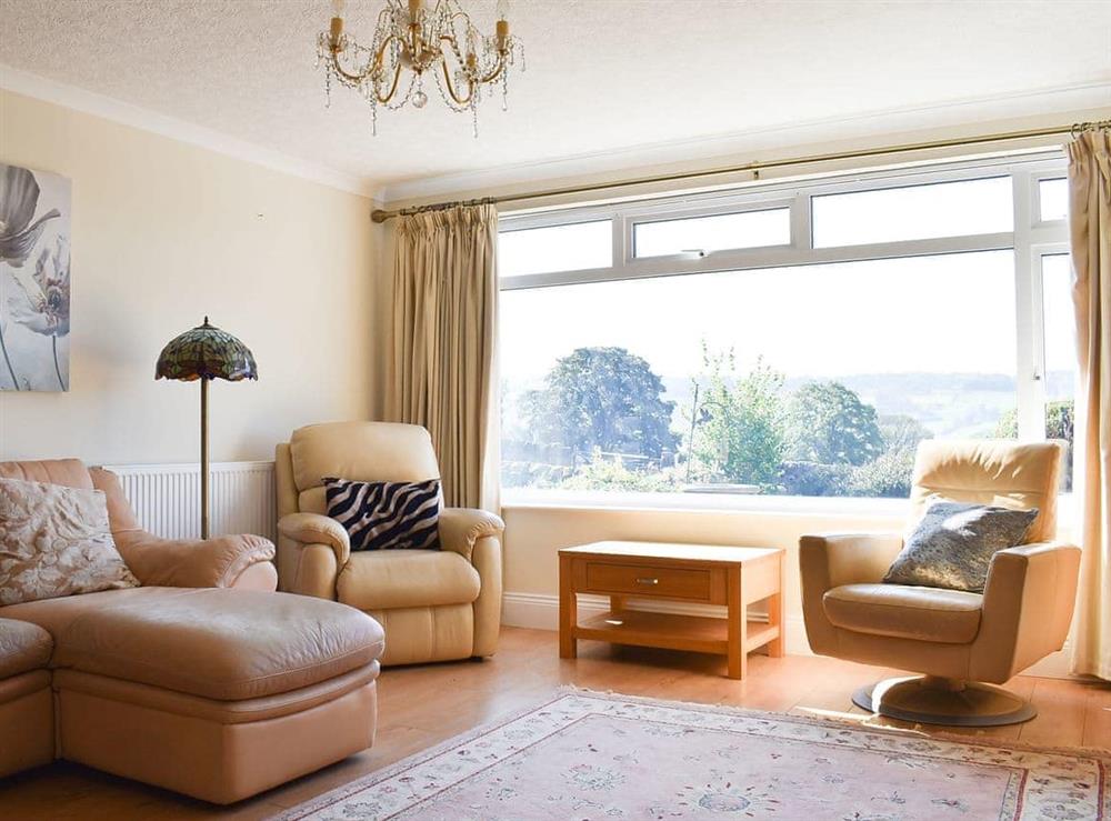 Living room (photo 5) at Redwyn in Matlock, Derbyshire