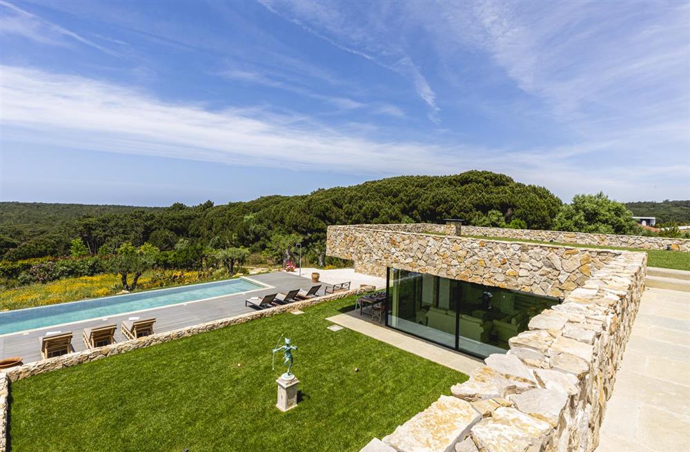 Refined Stone Villa (photo 2) at Refined Stone Villa in Colares, Portugal