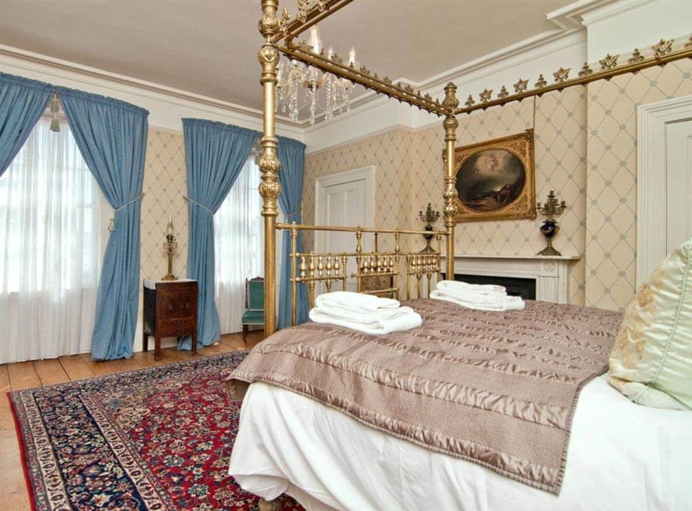 Elegantly decorated four Poster bedroom (photo 2) at Regents House in Arundel, West Sussex., Great Britain