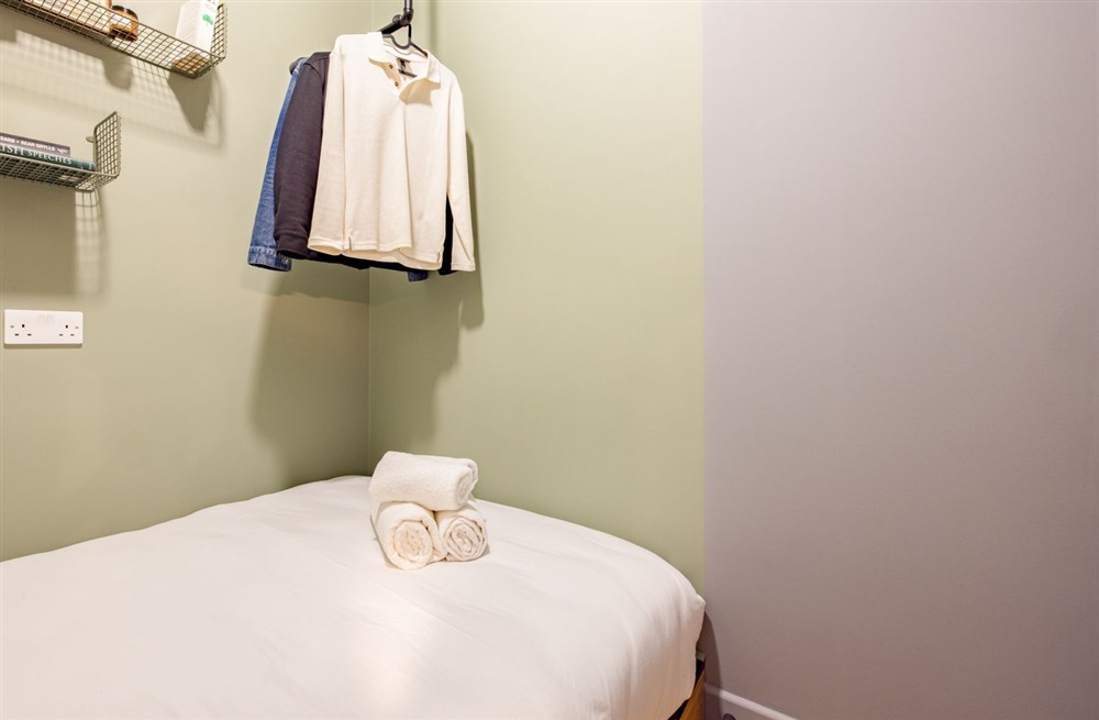 Remington Apartment (photo 11) at Remington Apartment in London, London
