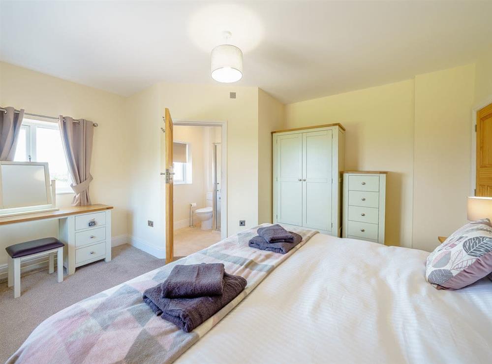 Double bedroom (photo 3) at Renchers Farmhouse in Crossway Green, near Stourport-on-Severn, Worcestershire