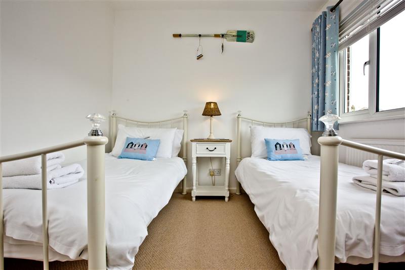 Twin bedroom at Rest A Shore, Brixham, Devon
