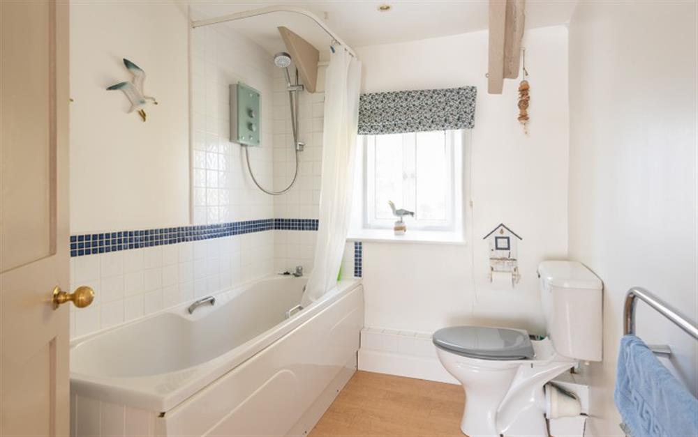 The bathroom at Rest Cottage in Stokenham