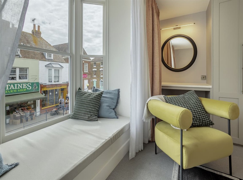 Double bedroom (photo 3) at Restharrow in Whitstable, Kent