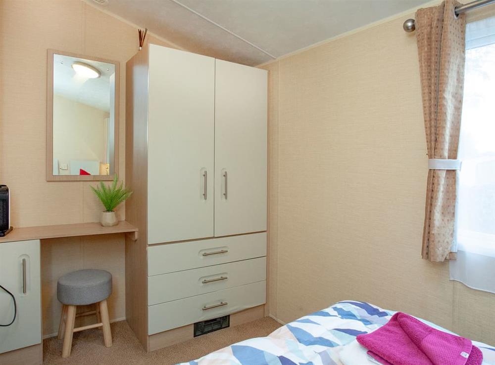 Double bedroom (photo 2) at Retro Lodge in Paignton, Devon
