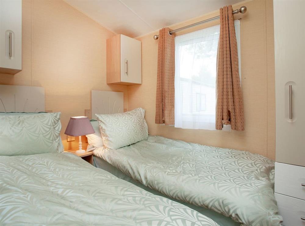 Twin bedroom at Retro Lodge in Paignton, Devon