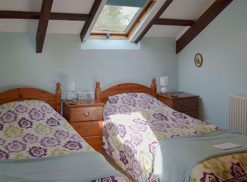 Twin bedroom at Reubens in Boreston, near Totnes, Devon