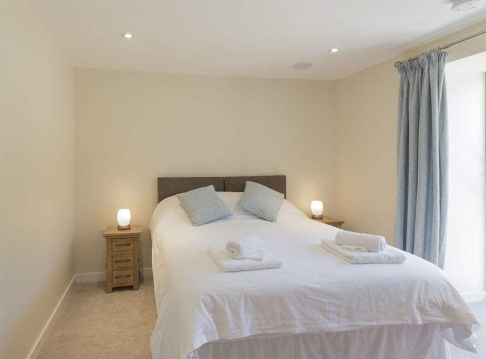 Second double bedroom with zip-link beds that can be twin beds at Property 1, 