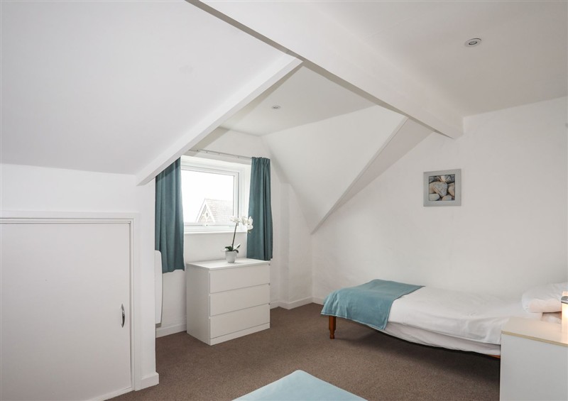 A bedroom in Rhiw - 1 Ty'n Don at Rhiw - 1 Tyn Don, Abersoch