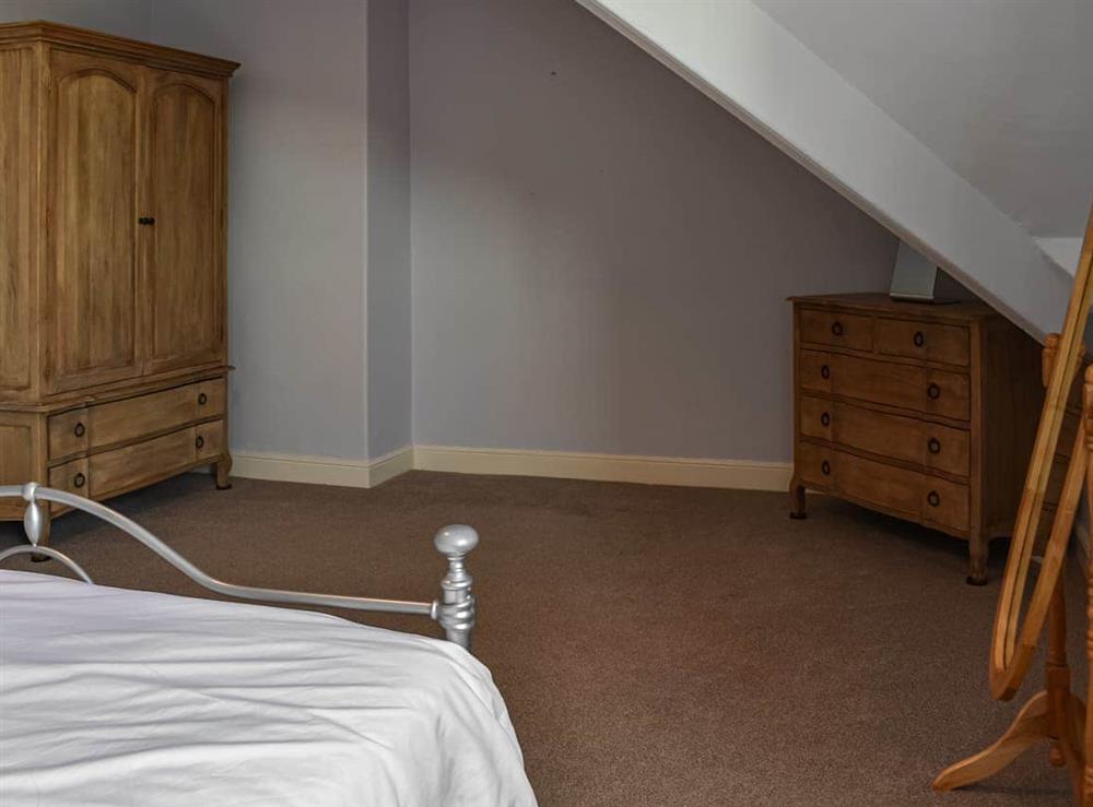 Double bedroom (photo 2) at Rhiw Bank Apartment in Colwyn Bay, Clwyd