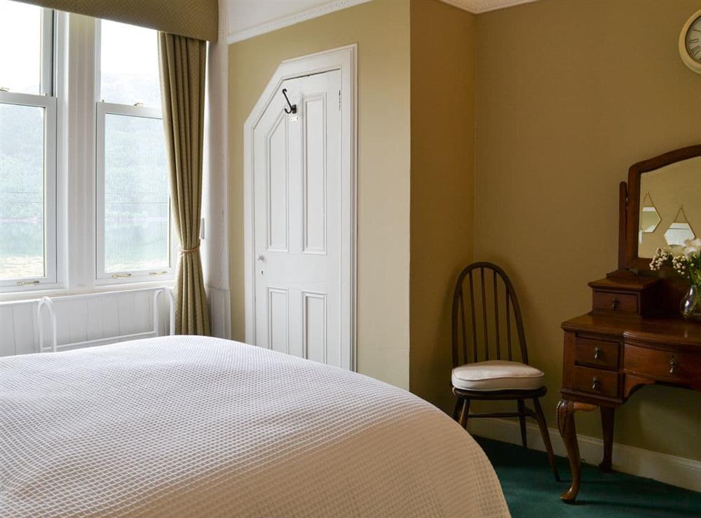 Double bedroom (photo 3) at Rhumhor House in Carrick Castle, near Lochgoilhead, Argyll