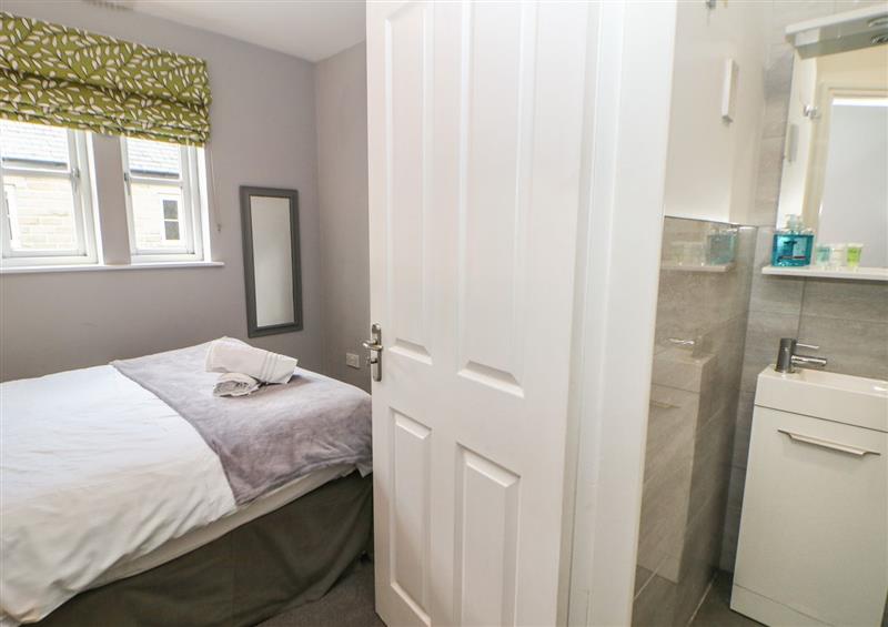 One of the 3 bedrooms at Riber, Darley Moor near Two Dales