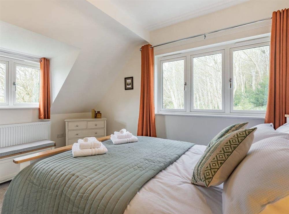 Double bedroom (photo 2) at Ridgeway in Malvern, Herefordshire