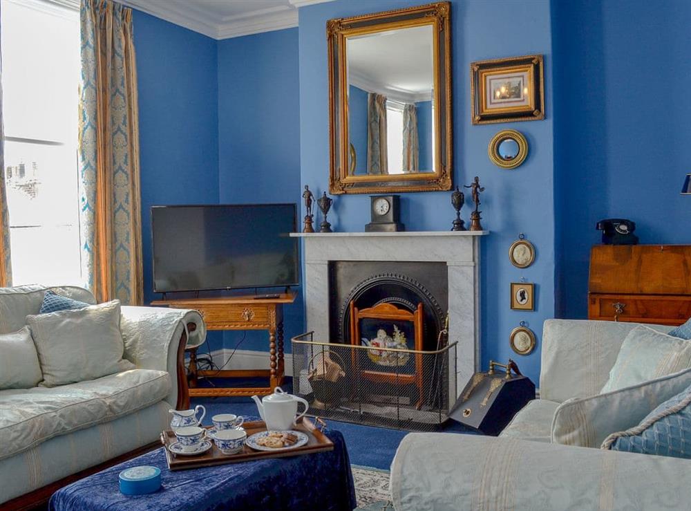 Well presented living room at Ridsdale House in Scarborough, North Yorkshire