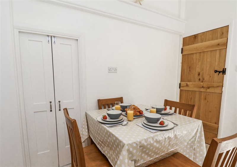 Kitchen (photo 3) at Rigg Cottage, Mount Pleasant, Sandsend