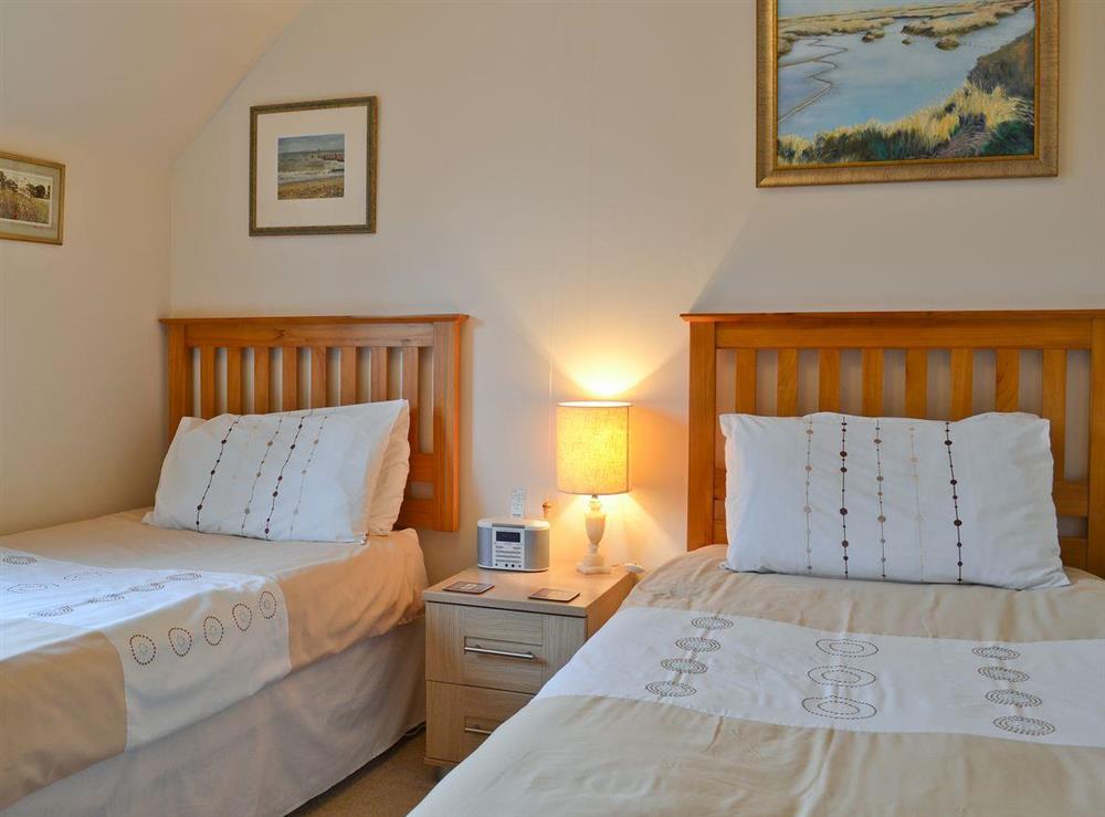 Twin Bedroom at Ringstead Cottage in Ringstead, Norfolk