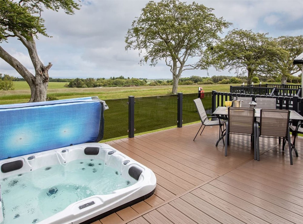 Decking at Rivendale in St Andrews, Fife