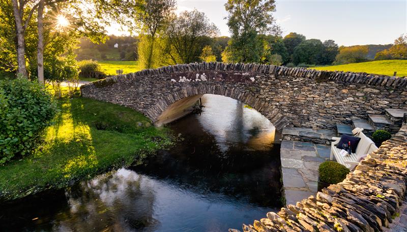 The setting around River Barn