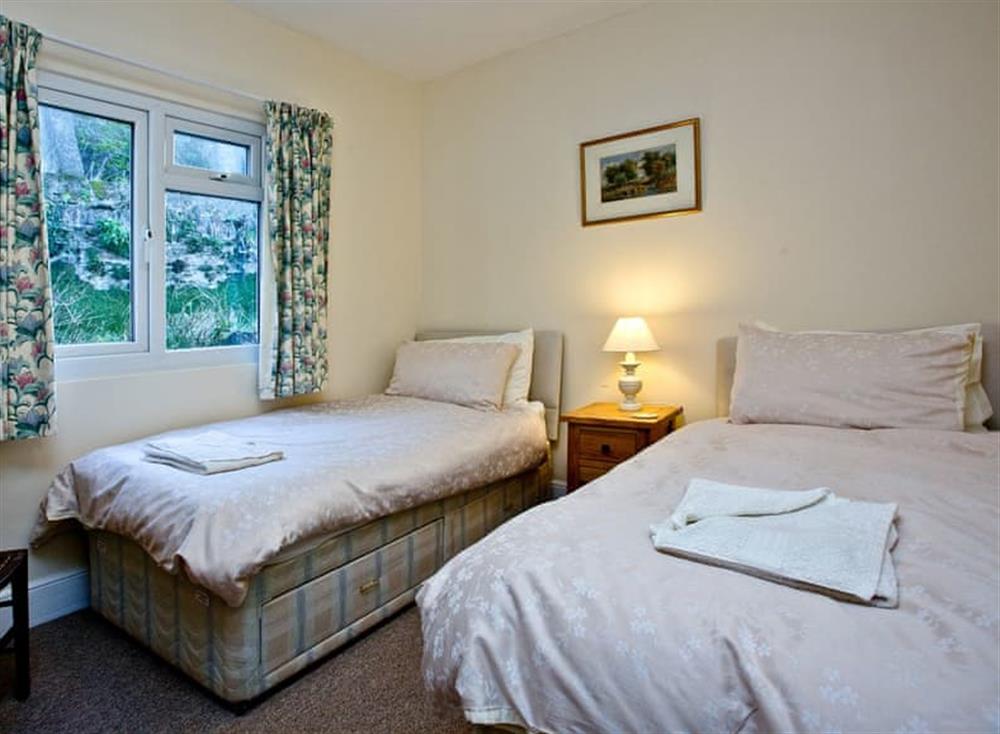 Twin bedroom at River Cottage in Dartmouth & Kingswear, South Devon
