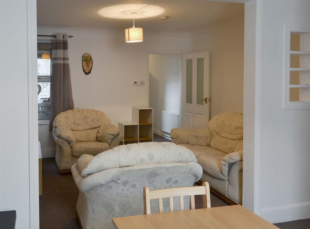 Living room/dining room at River Nene Cottage in Sutton Bridge, near King’s Lynn, Lincolnshire