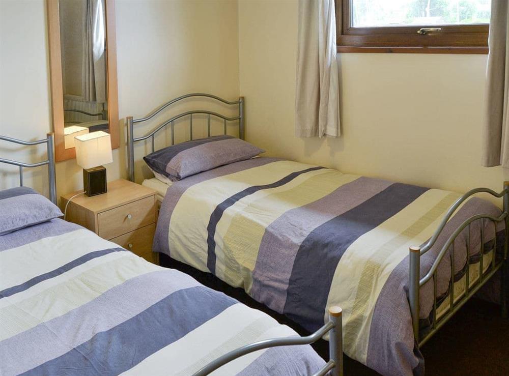 Comfortable twin bedroom at River Retreat in Brundall, Norfolk