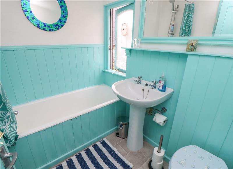 The bathroom (photo 2) at Riverdance Cottage, Lyme Regis