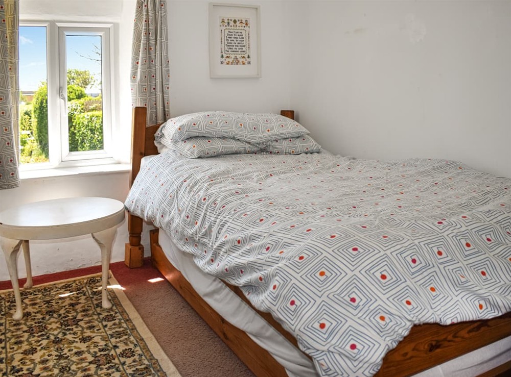 Single bedroom