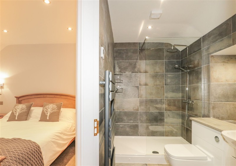 Bathroom at Riverside Cottage, Conwy