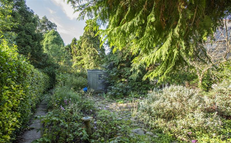 The setting of Riverside Cottage