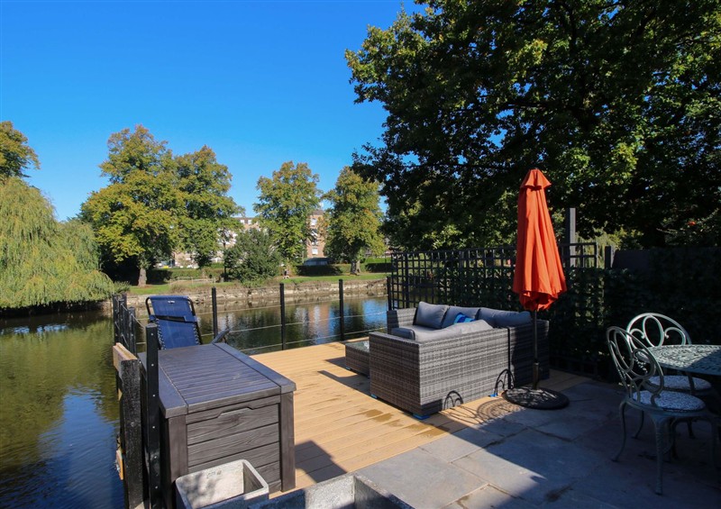 The garden at Riverside Cottage, Shrewsbury