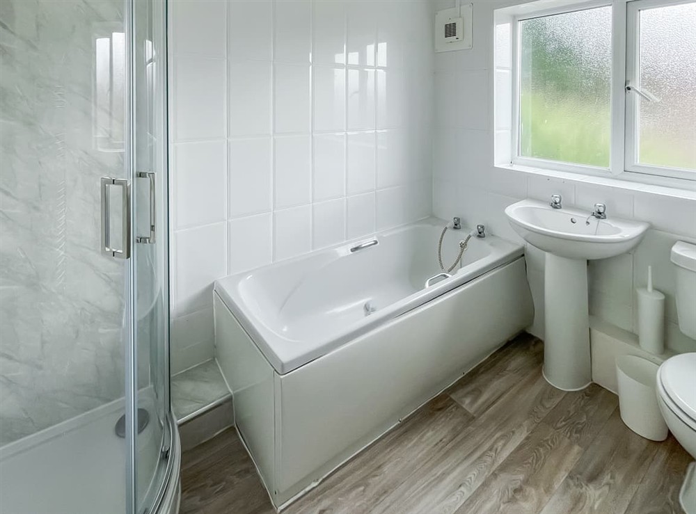 Bathroom at Riverside Cottage in Spalding, Lincolnshire