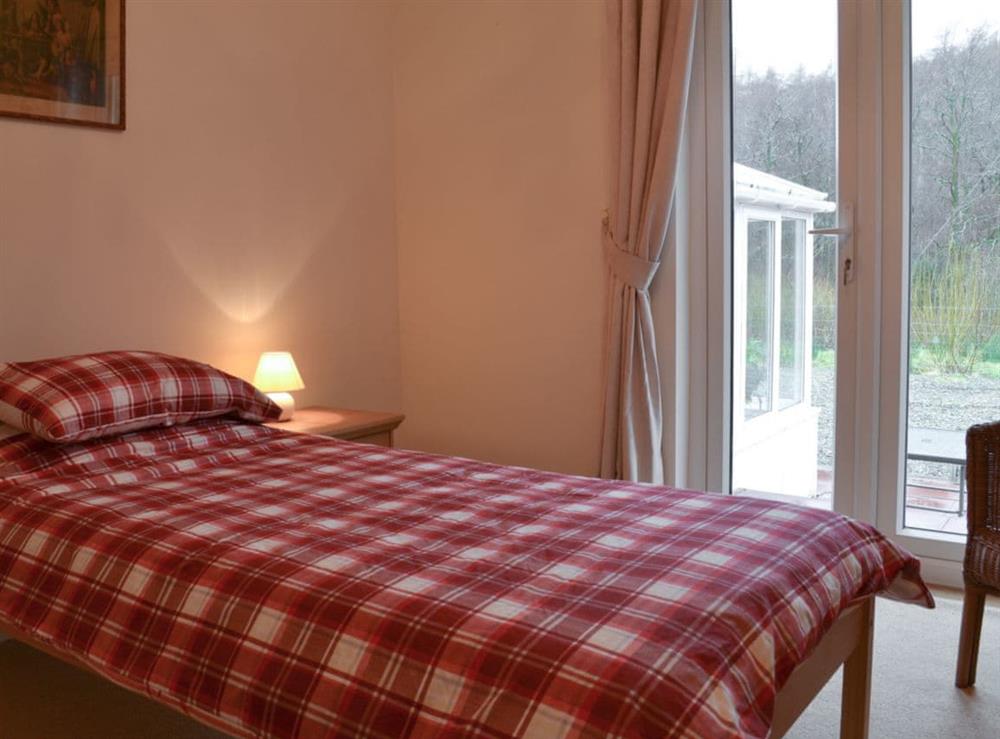 Single bedroom (photo 2) at Riverside in Kimelford, near Oban, Ayrgyll and Bute, Argyll